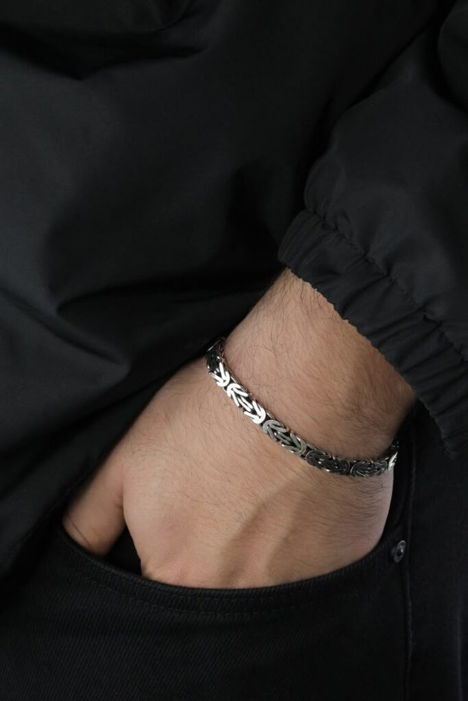 Fashionable Accessories